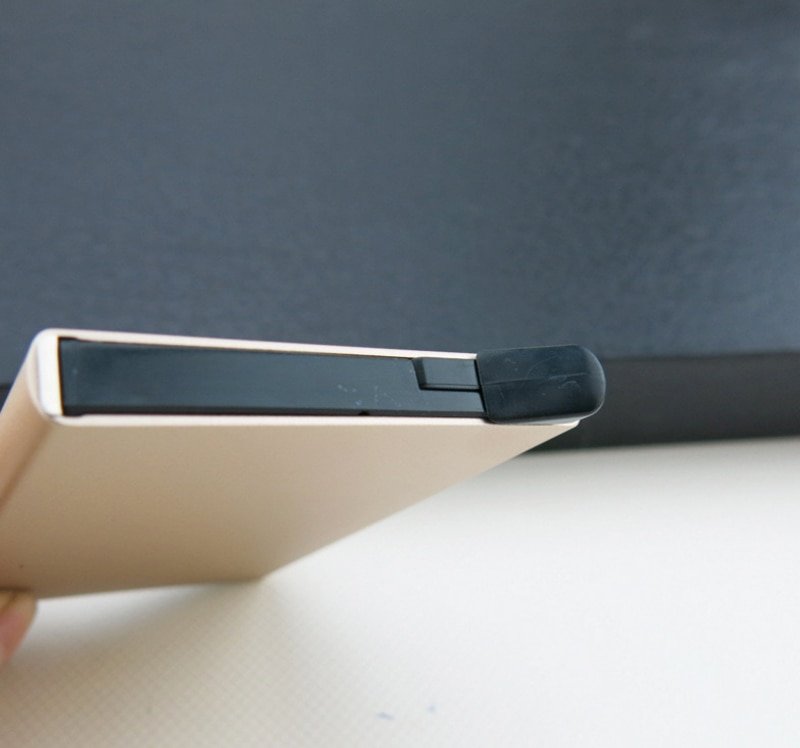 Metal Credit Card Holder