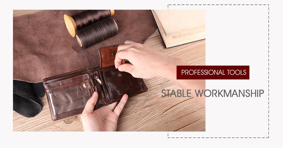 Men's Compact Leather Wallet