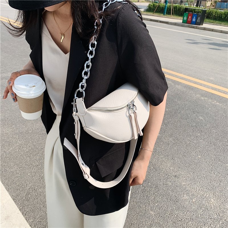 Women's Oversized Chain Crossbody Bag