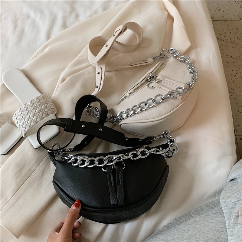 Women's Oversized Chain Crossbody Bag
